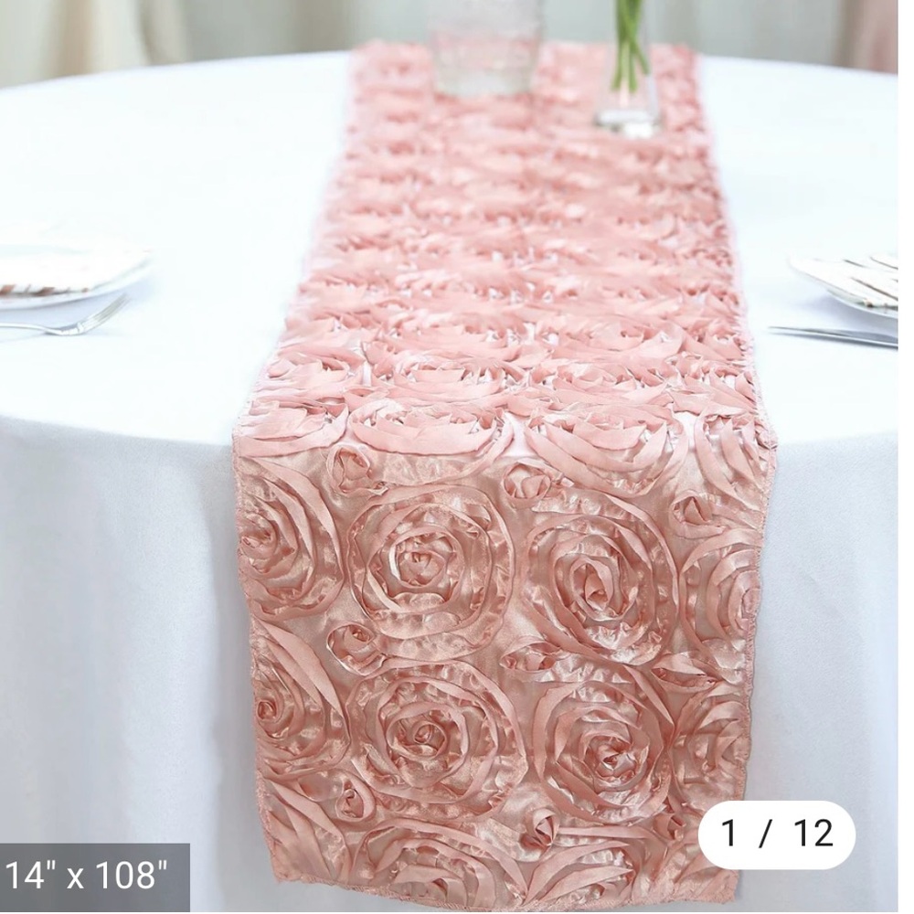 Dusty pink rosetta table runner